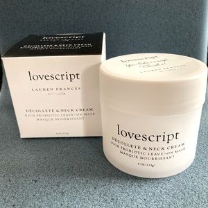 Lovescript décolleté and neck cream